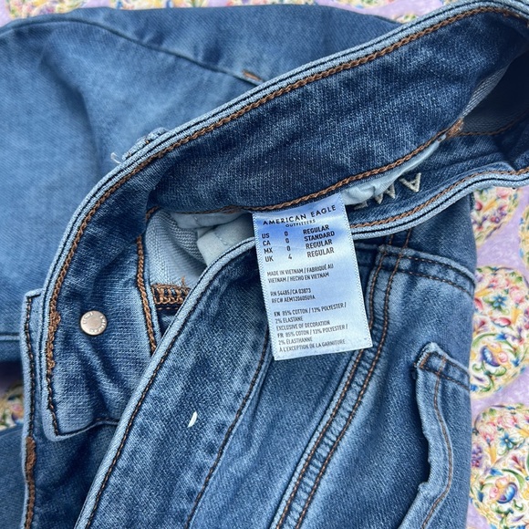 American Eagle distressed next level stretch high rise jegging size 0 - Picture 7 of 9